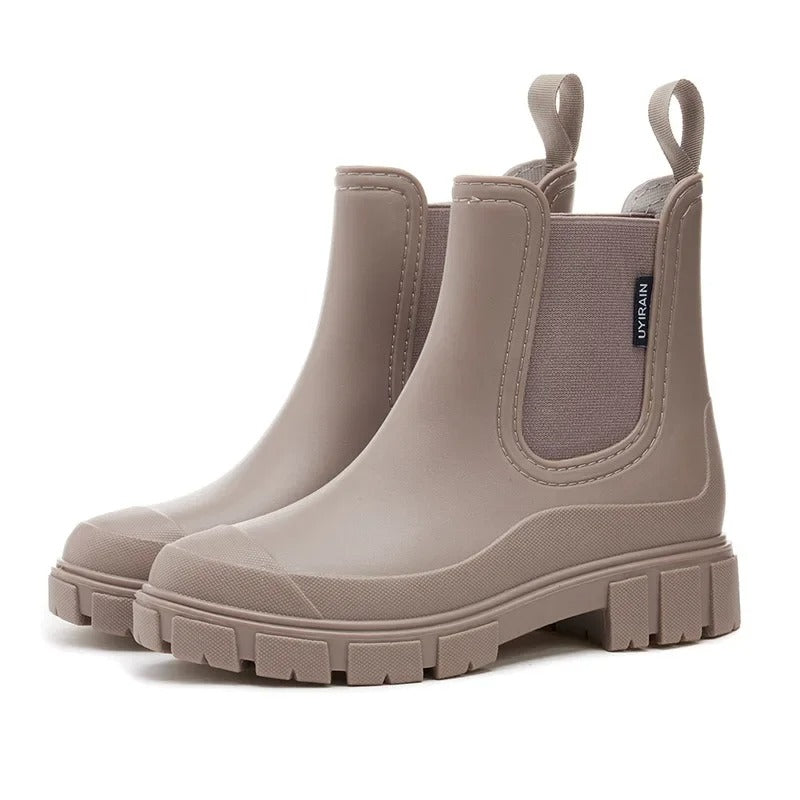 WATERPROOF CHELSEA BOOTS ARE THE NEW FASHION